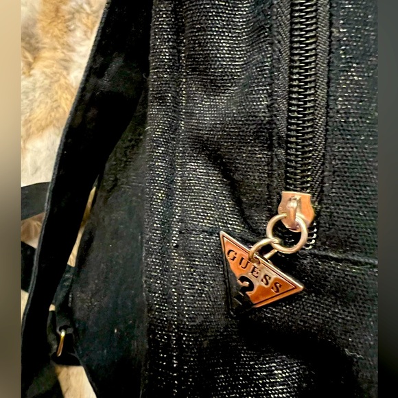 NWOT GUESS sparkling Penguin Backpack! Pink - Picture 5 of 7